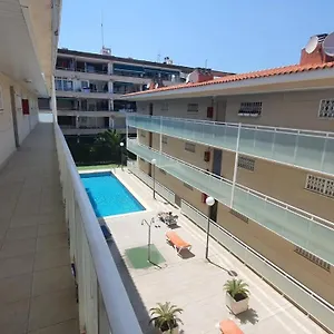  Appartement Julia Cap - 3 Bedrooms With Pool