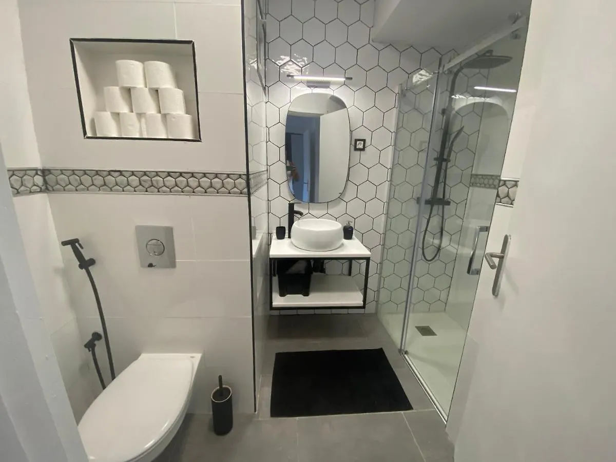 SALOU : SPACIEUX APPARTEMENT 100 M2 vue sur mer